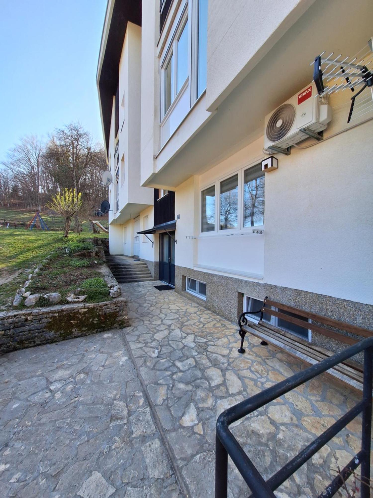 Plitvička Jezera Apartment Yoya מראה חיצוני תמונה